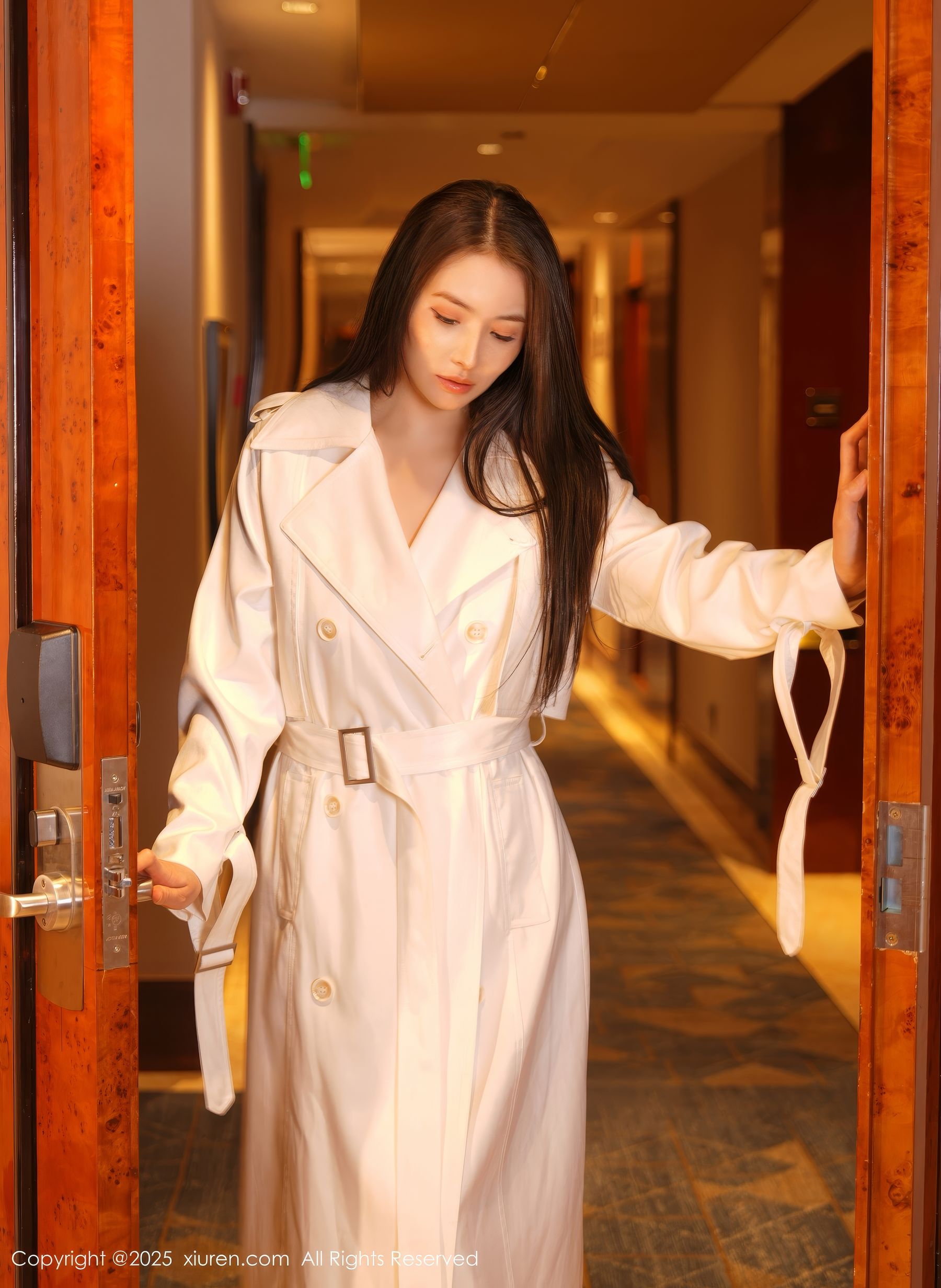 [秀人XiuRen] 2025.04.21 No.10174 娅轩ELVA - 图片06