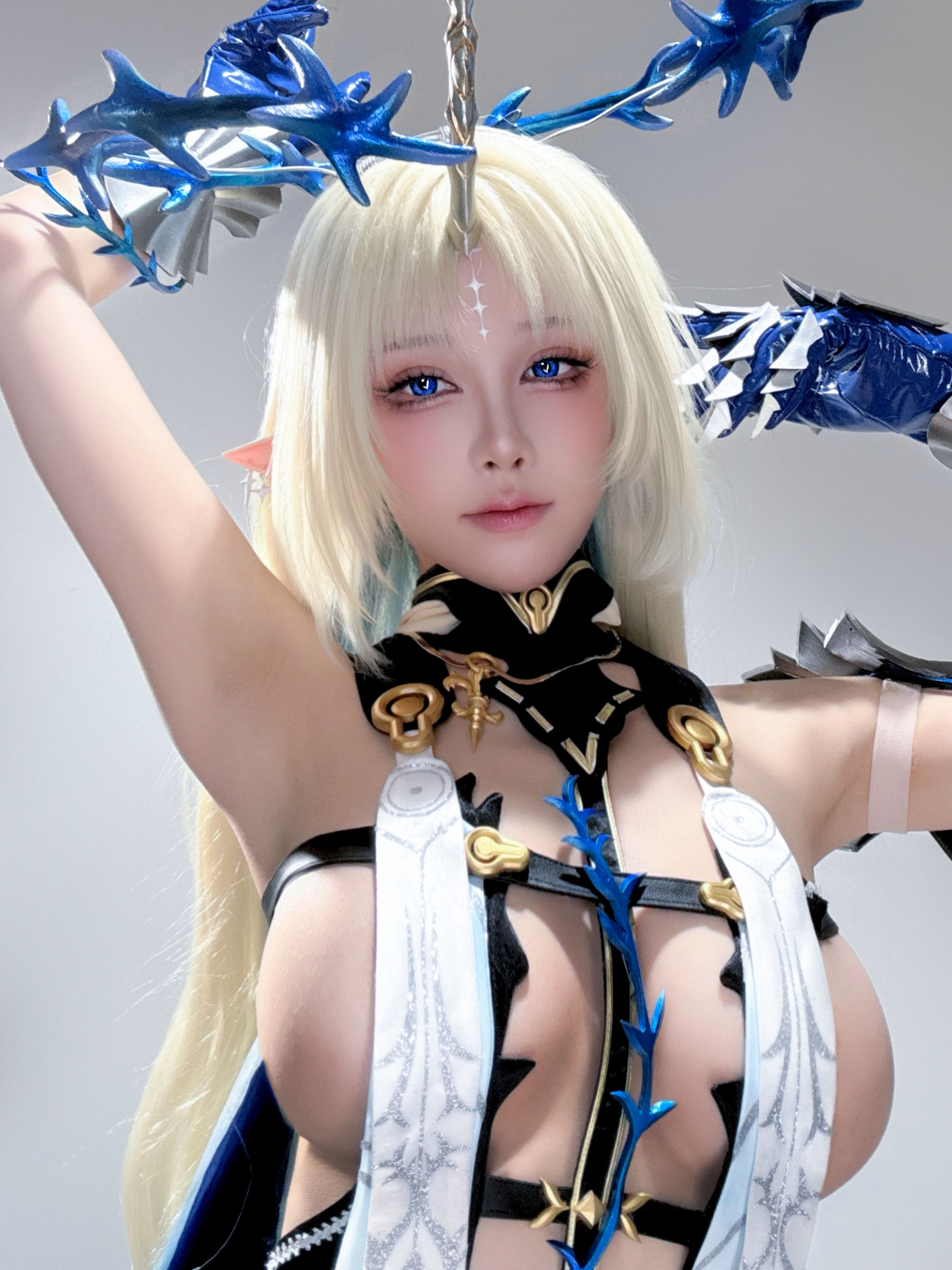 动漫博主水淼aqua - 芙露德莉斯 Fleurdelys 自拍 - 图片06