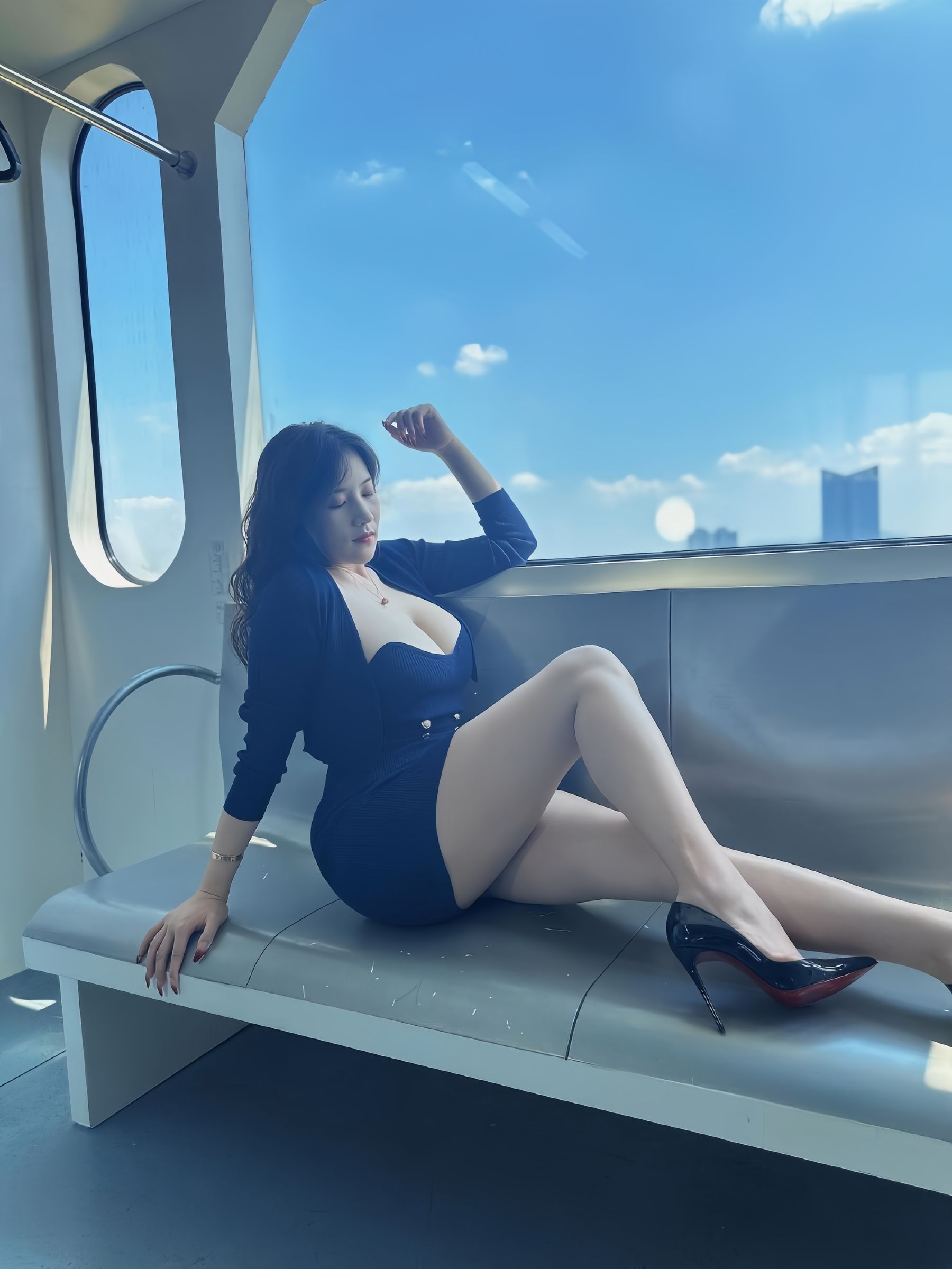可可西yyy - 红色小内裤 - 图片04