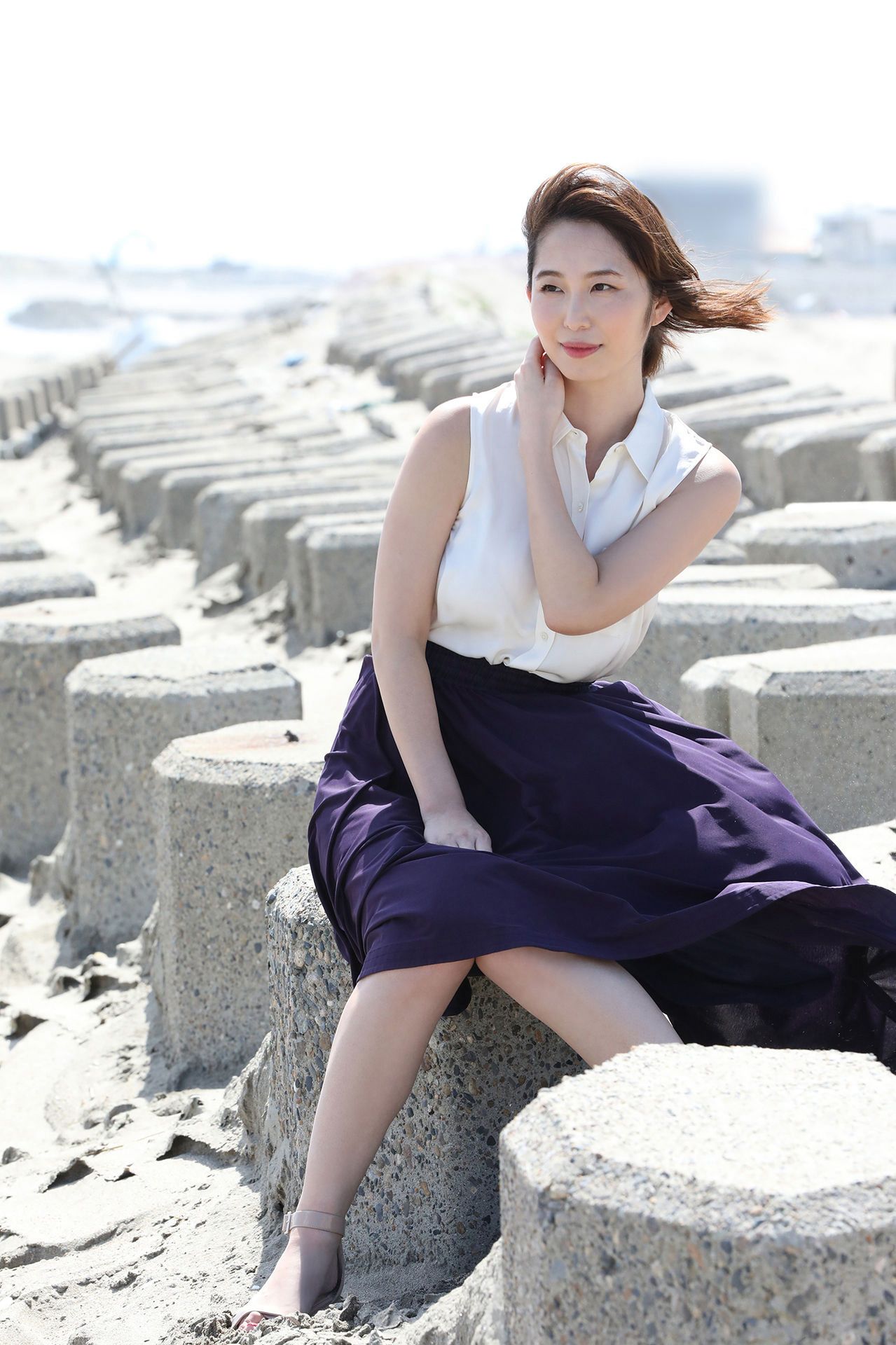 塩地美澄 - 日本一のフェロモン美女アナと官能トリップ - 图片05