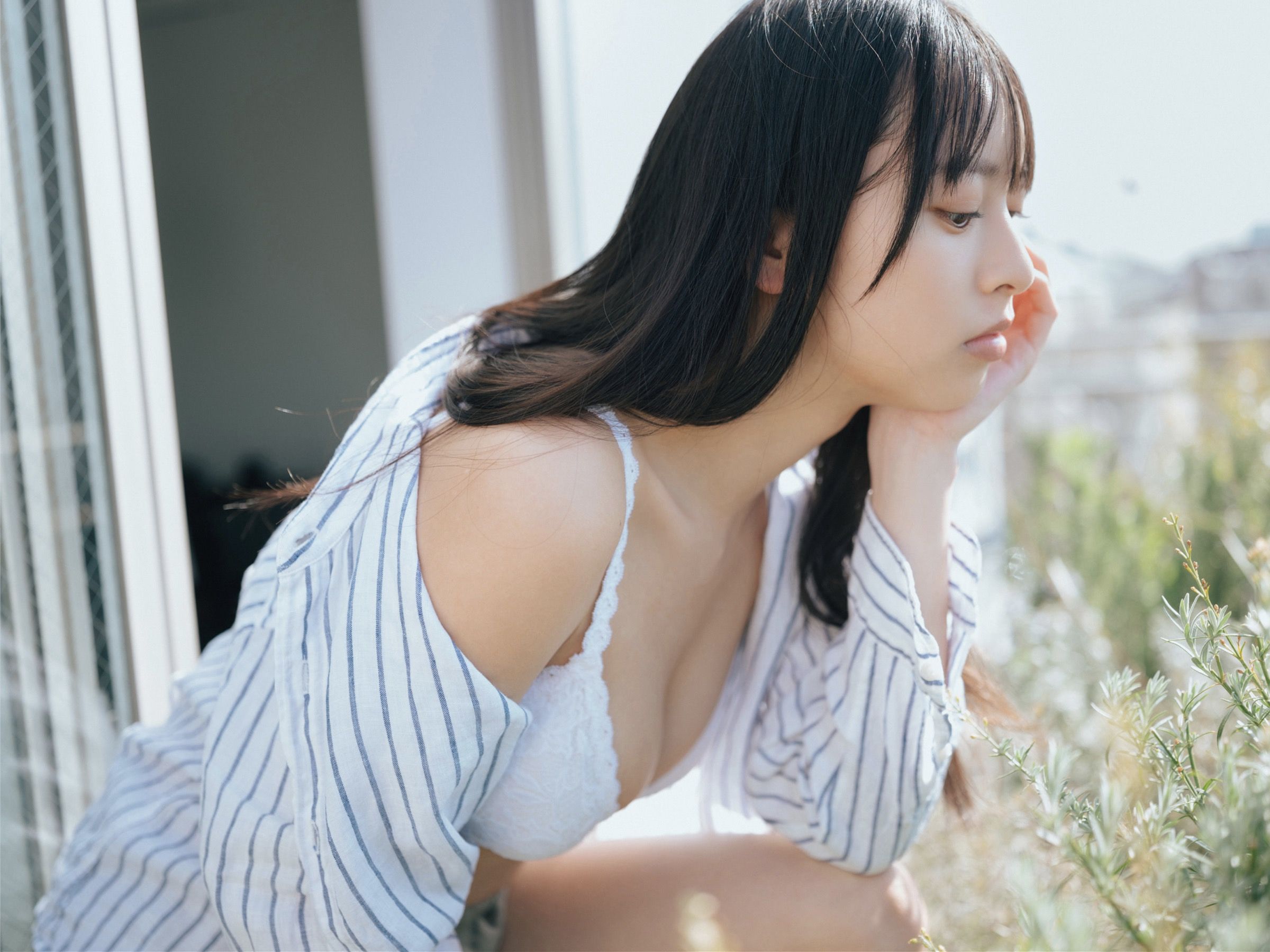 大槻りこ - 朝陽と - 图片03