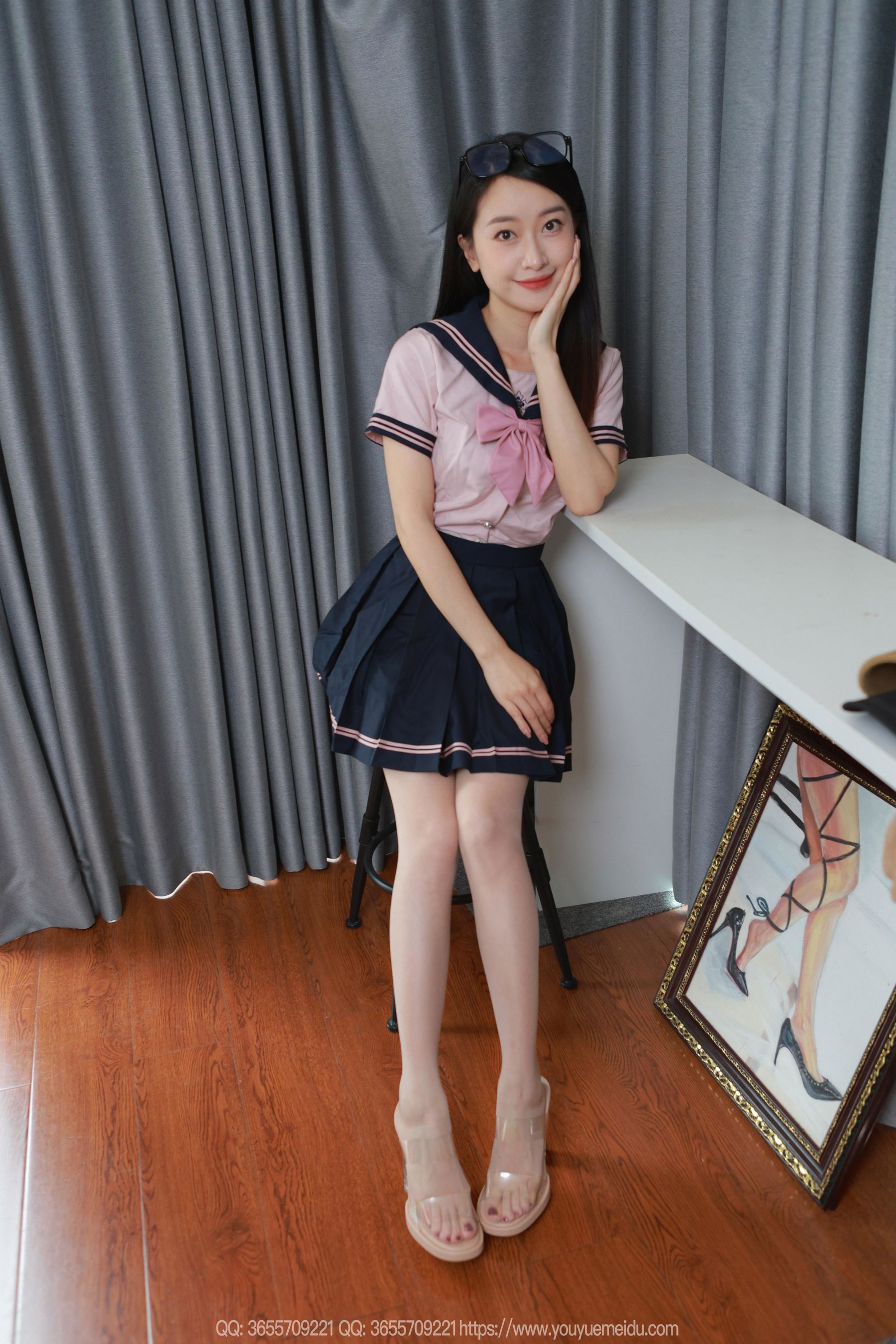 IESS异思趣向 - 模特： 小婕 《肉丝学姐》