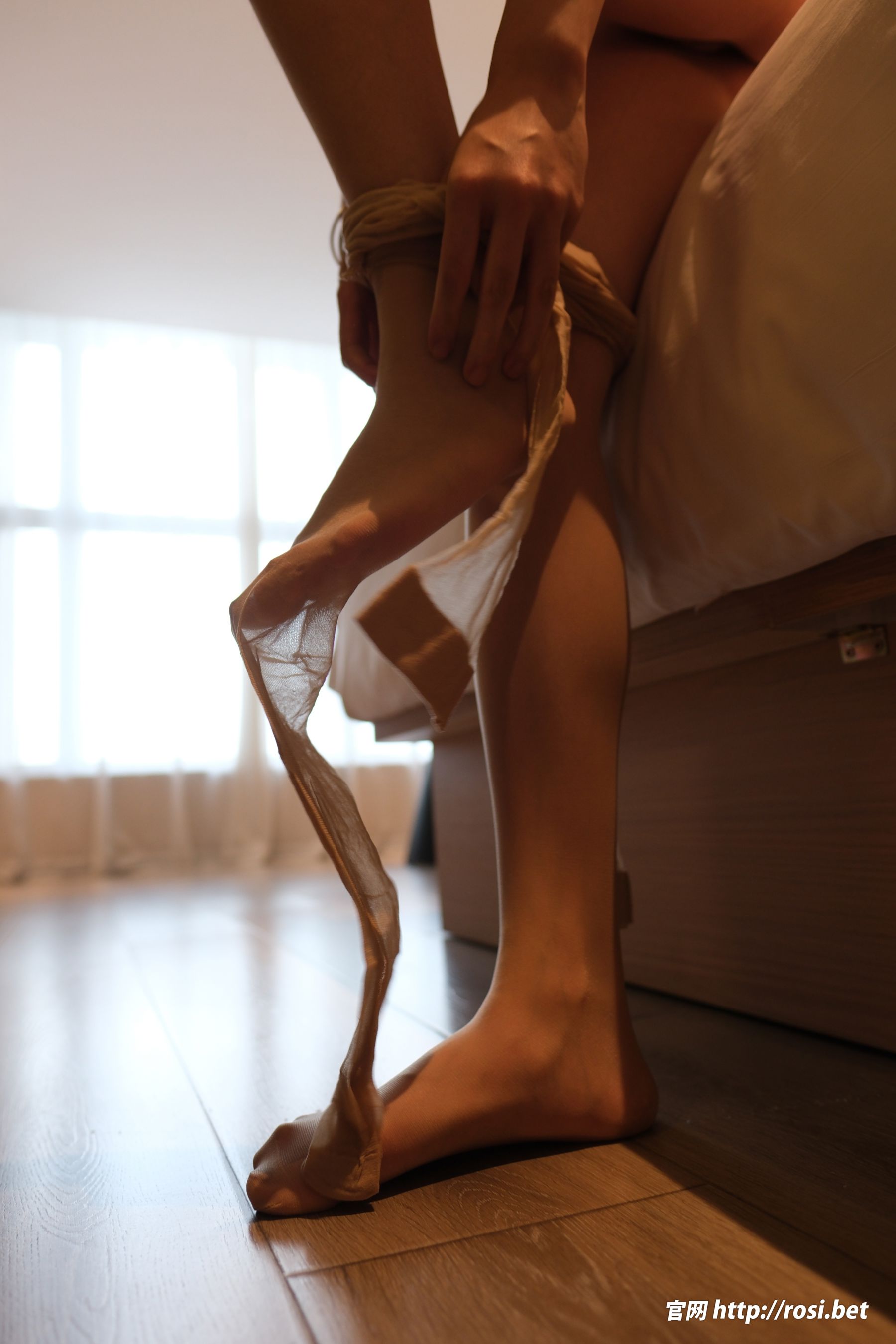 [ROSI写真] 2025.09.12 NO.5030