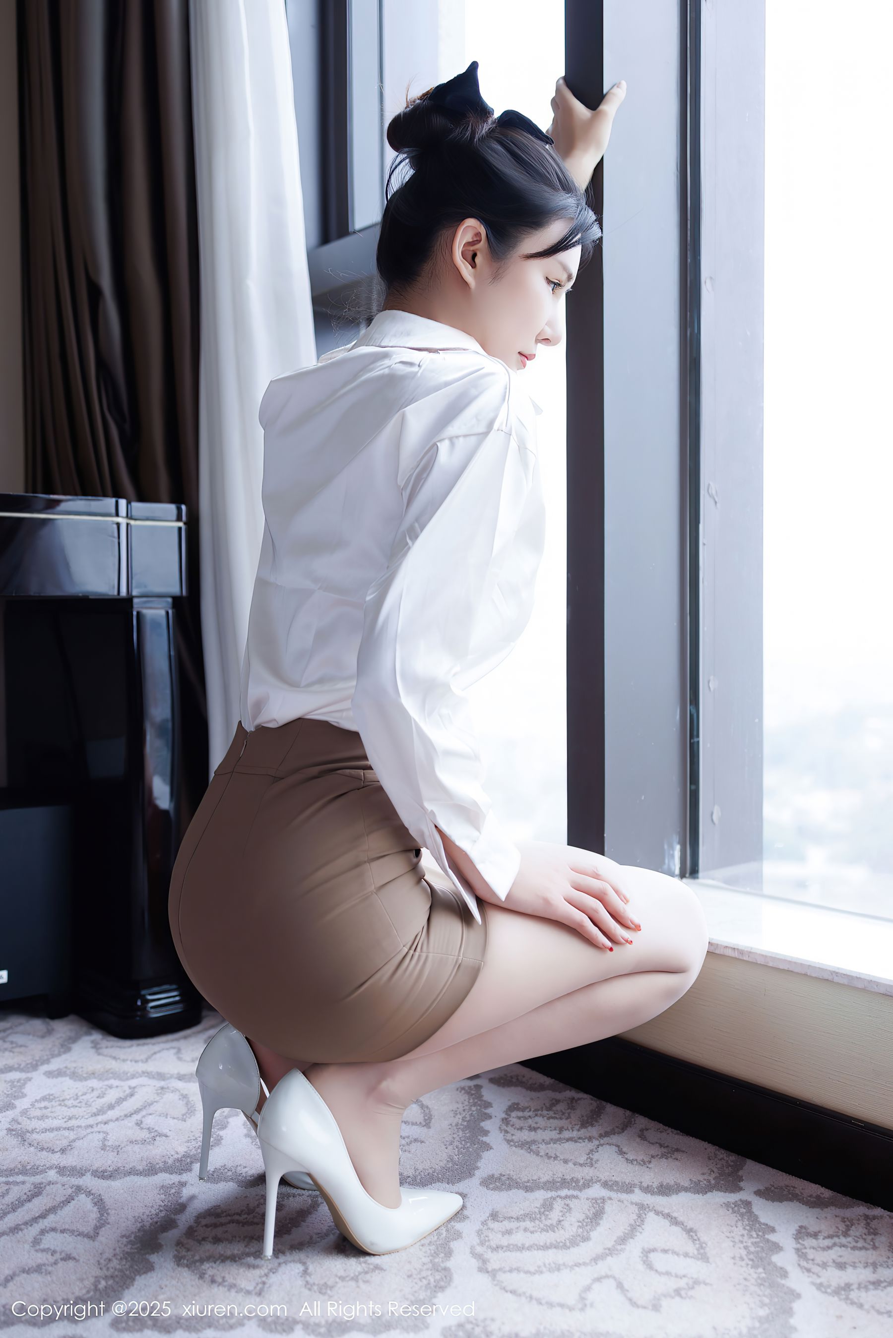 [秀人XiuRen] 2025.07.14 No.10543 艺艺yiyi - 图片04