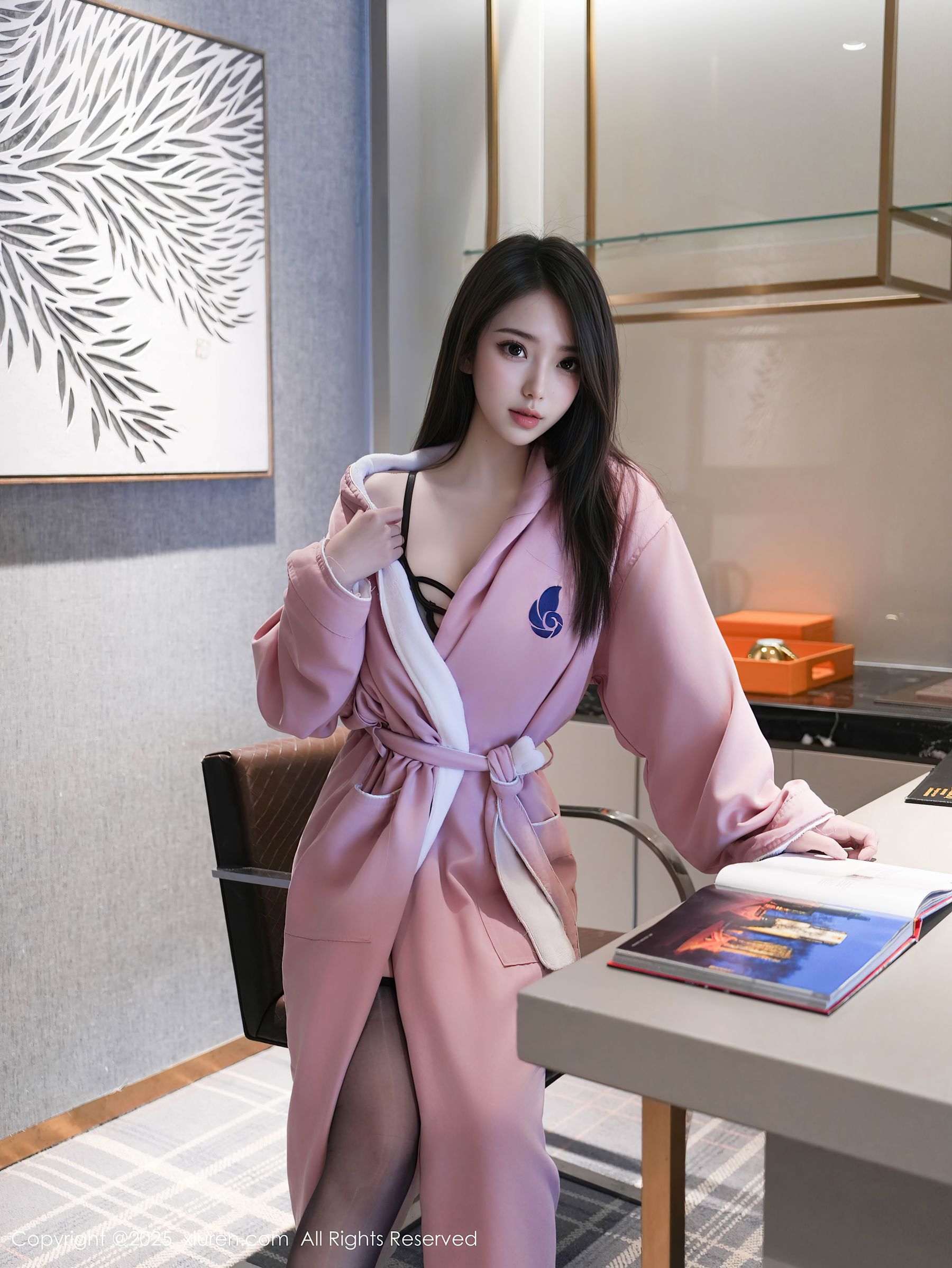 [秀人XiuRen] 2025.08.20 No.10669 烧烧小桃 - 图片04