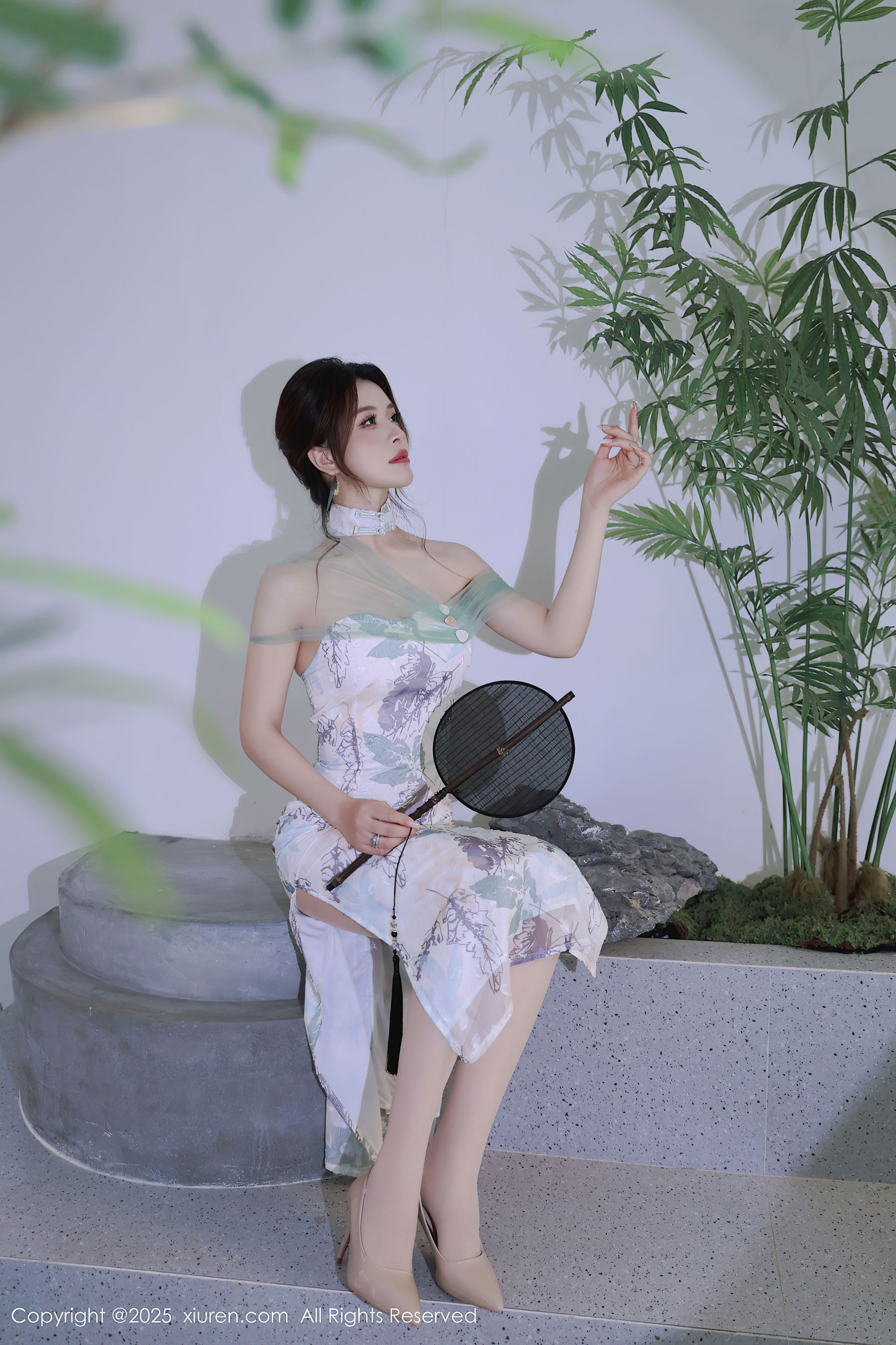 [秀人XiuRen] 2025.08.27 No.10694 阿依莎 - 图片03