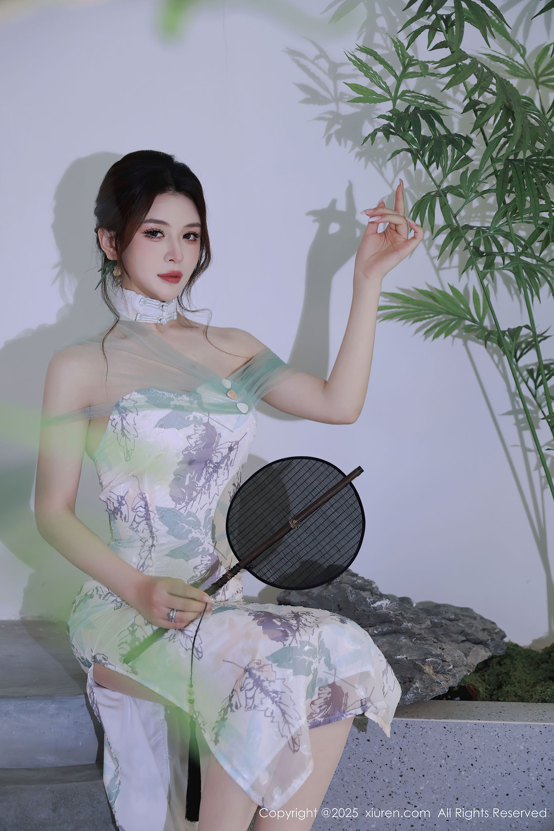 [秀人XiuRen] 2025.08.27 No.10694 阿依莎 - 图片04