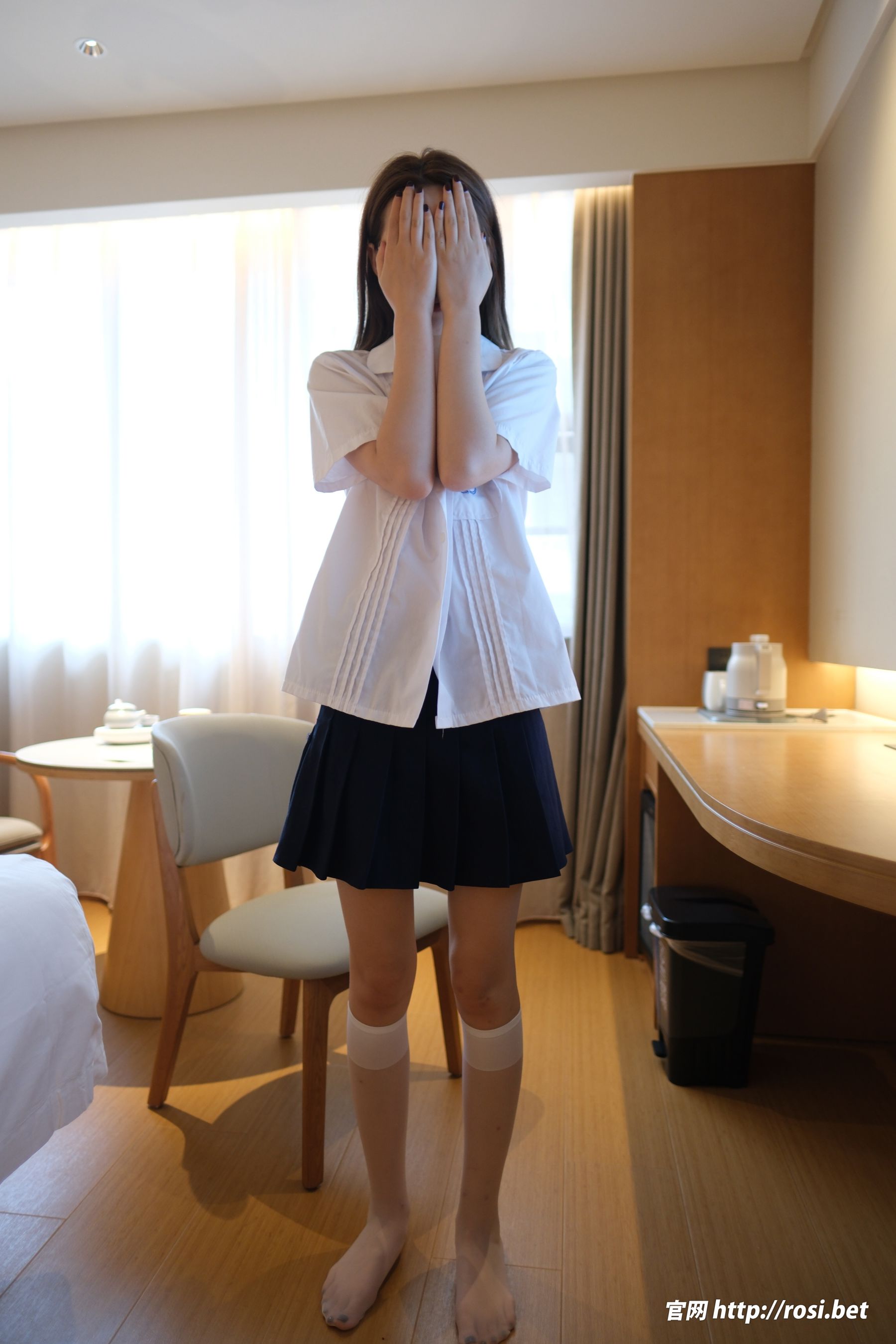 [ROSI写真] 2025.11.20 NO.5099