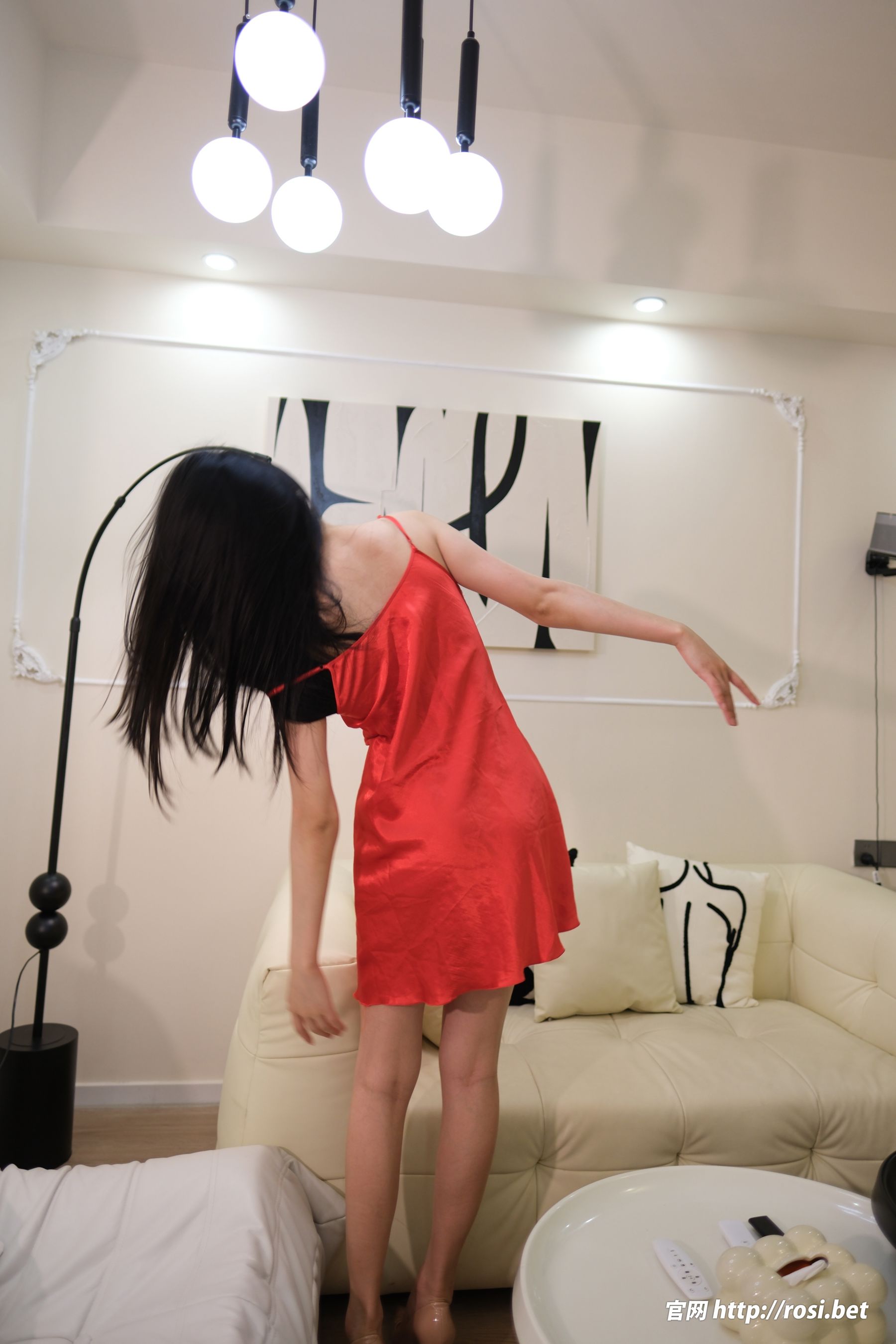 [ROSI写真] 2025.12.01 NO.5110