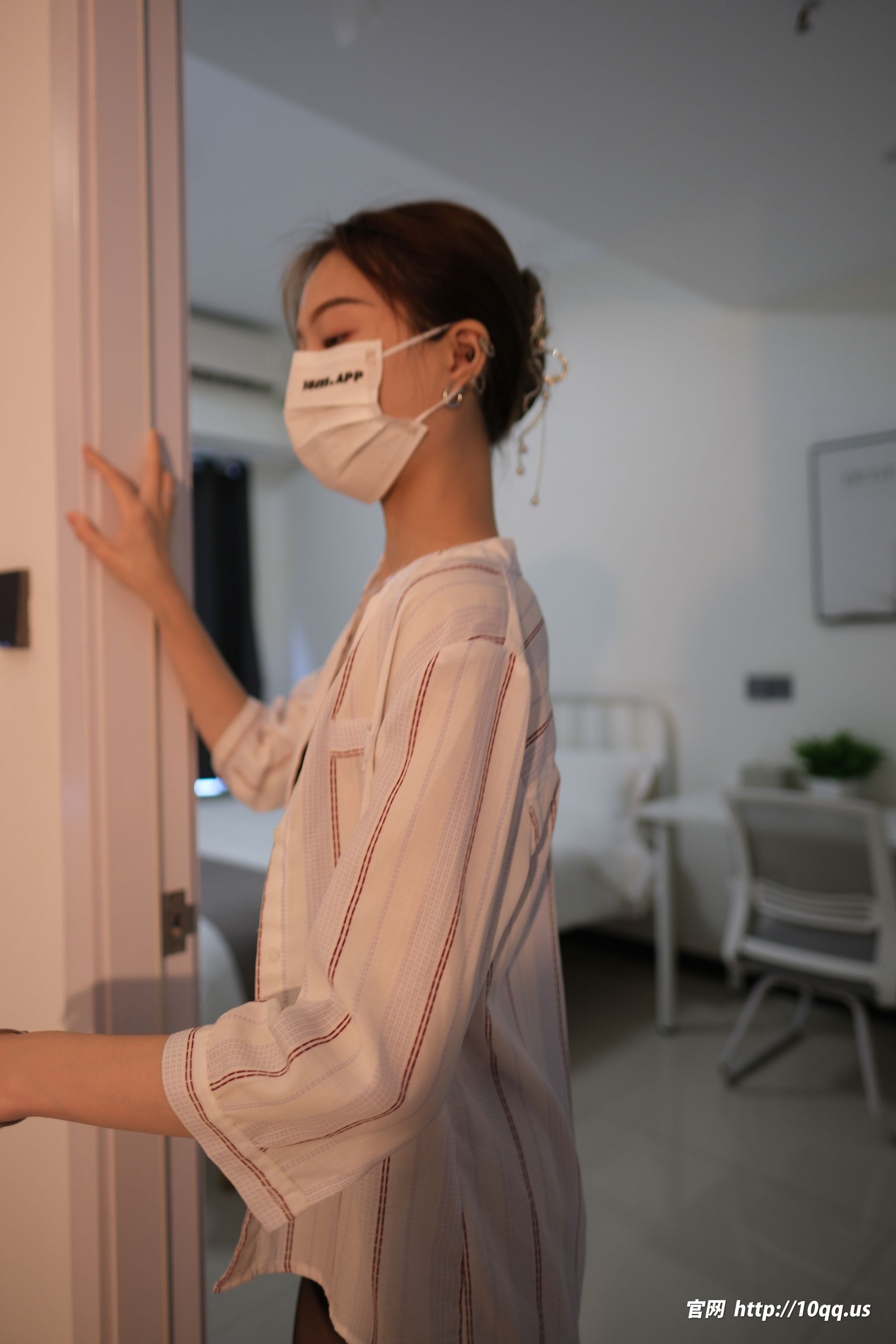 [ROSI写真] 口罩系列 2025.01.04 NO.3128